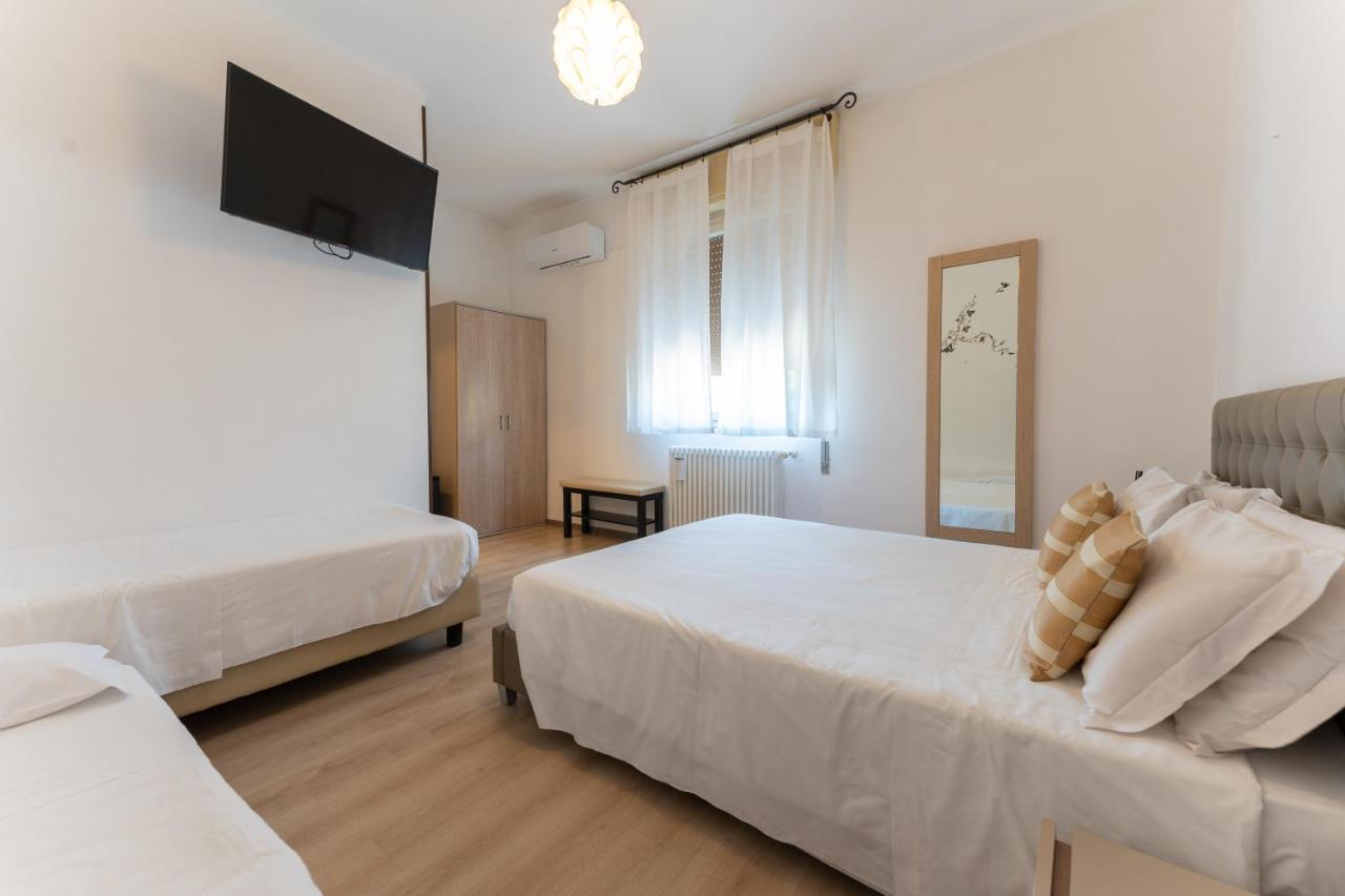 Hotel Benaco Mavras Peschiera del Garda Eksteriør billede