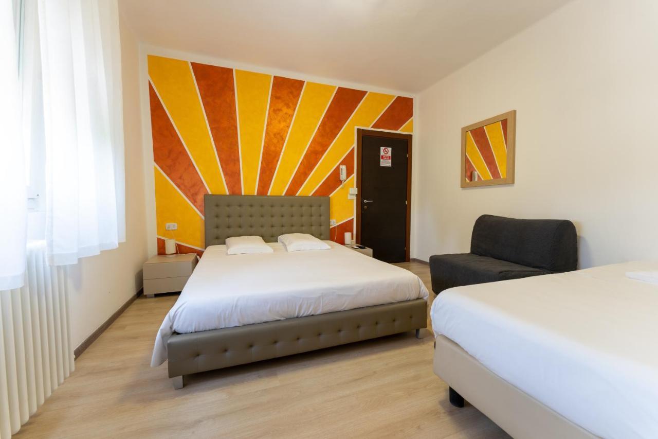 Hotel Benaco Mavras Peschiera del Garda Eksteriør billede