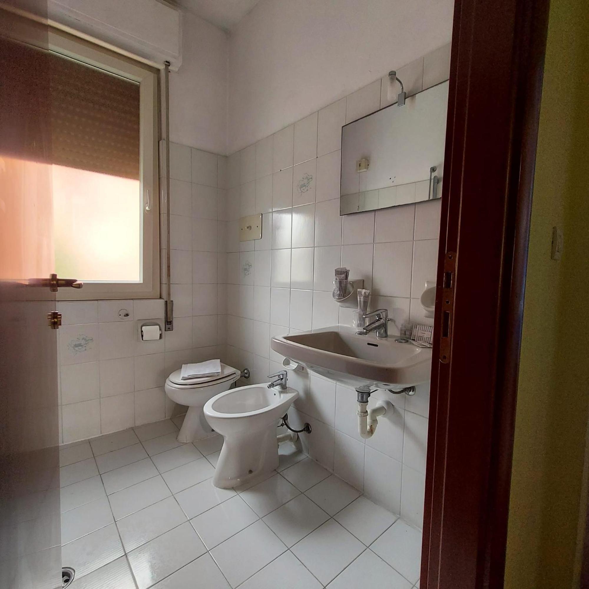 Hotel Benaco Mavras Peschiera del Garda Eksteriør billede